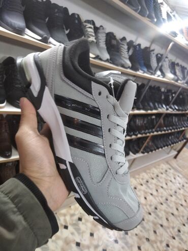 мужские кроссовки 41: Adidas 🔥🔥