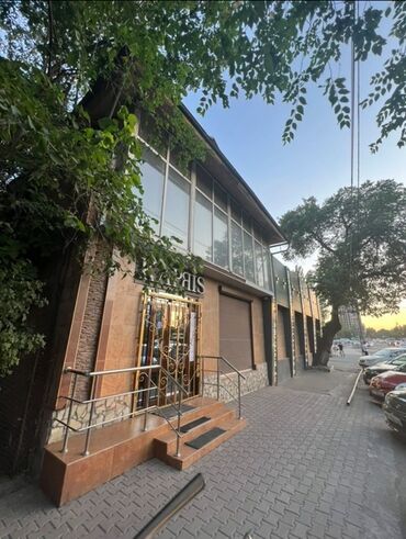 купить помещение под офис: Сдается коммерческое помещение – 200 м² 📍 Центр города, угол Фрунзе /