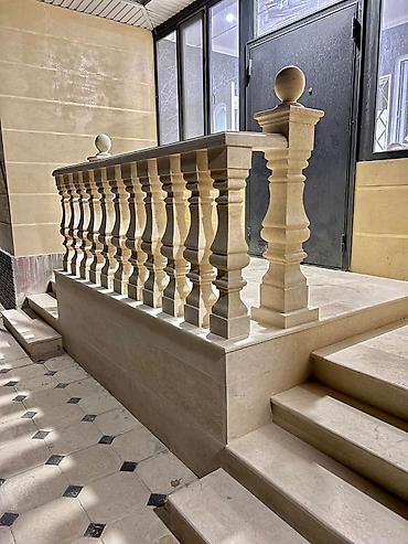 Фасадные плиты Сары-Таш (Травертин): Все виды балясины с доставкой до дома примой из завода а также все — 1