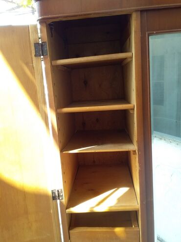 Dolablar: Açılan, 2 qapılı Düz dolab, Şifonyer — 4