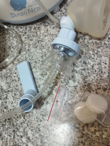 Inhalatori, nebulizatori: Inhalator. Bimboneb kompletan ispravan dobar. Sa novom maskom i — 11