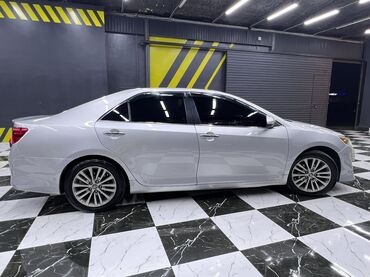 Toyota: Toyota Camry: 2012 г., Автомат, Газ, Седан — 9