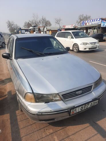 центральный замок авто: Daewoo Nexia: 2000 г., 1.5 л, Механика, Бензин, Седан