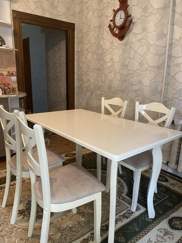 metbex stollari sederek: Mətbəx üçün, Dördbucaq masa, 4 stul