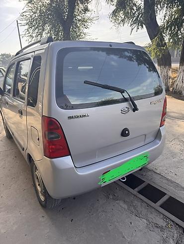 Suzuki: Suzuki Wagon R: 2004 г., 1.3 л, Механика, Бензин, Минивэн — 3