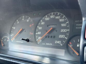 Mazda: Mazda 626: 1984 г., 2.2 л, Автомат, Бензин, Седан — 9