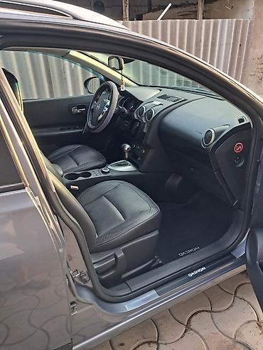 b class: Nissan Qashqai+2: 2011 г., 2 л, Вариатор, Внедорожник — 7
