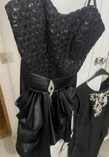 Gündəlik donlar: Qadın geyimləri paketi – 4 fərqli don Qiymetler 10-25 manat 1) Tünd — 12