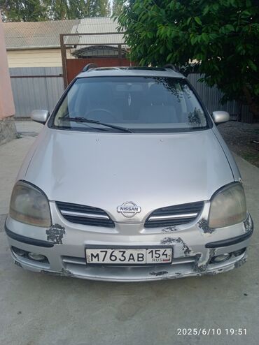 nissan машина: Nissan Almera Tino: 2001 г., 2 л, Автомат, Бензин, Минивэн