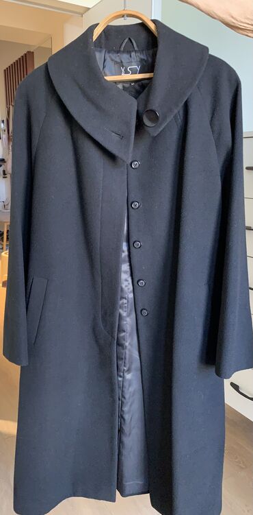 купить кожаную куртку в баку: Пальто черное, классического кроя, материал драп, в отличном