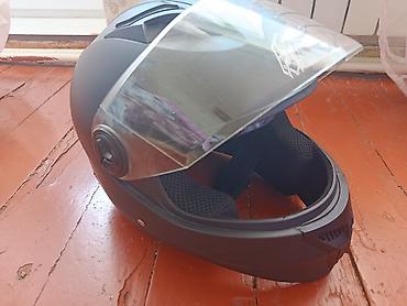 moto usta: AXK motosiklet dəbilqəsi Cəmi 2 həftə olar alınıb az işlənib Sadəcə — 4