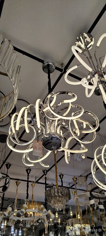 Çılçıraq, 10 və daha çox lampa