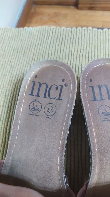 Домашние тапочки: Домашние тапочки, 37.5, Б/у, цвет - Синий — 17