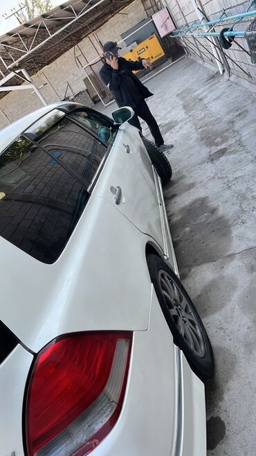 машина сатып алуу: Honda Odyssey: 2005 г., 2.4 л, Вариатор, Бензин, Вэн/Минивэн