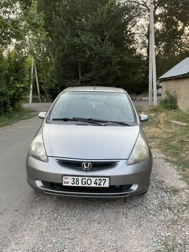 купить маленькую машину недорого: Honda Jazz: 2005 г., 1.3 л, Механика, Бензин, Хэтчбэк
