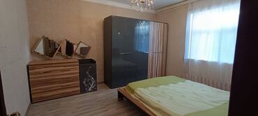 Uzunmüddətli kirayə mənzillər: Xətai Rayonu NZS Göyçə Market 165 Saylı Məktəb 3 otaq Bina. Mərtəbə — 6