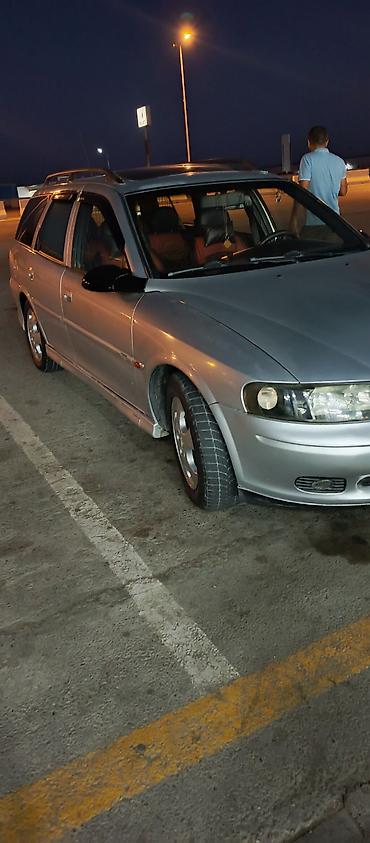 опель зафира а: Opel Vectra: 1.6 л | Универсал — 7