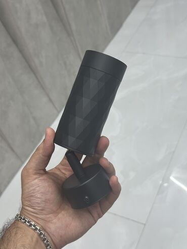 Digər işıqlandırma: Lampası dəyişən raket formalı tavan üstü spot. Metal korpusludur — 9