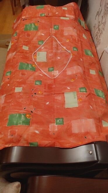 Yorğanlar, adyallar: Taç 110 AZN yastıq balış əlavə tek yastıq o biri pakrival yataq örtüyü — 14