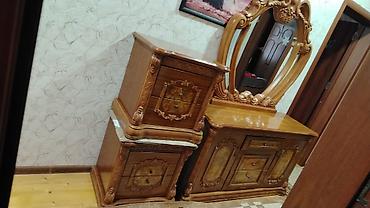 тв стенды фото: Klassik dizaynlı yataq otağı dəsti – konsol güzgü və iki tumbadan — 1