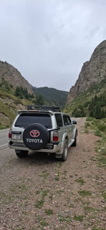 мото муравейник: Toyota Hilux Surf: 1999 г., 2.7 л, Автомат, Бензин, Внедорожник