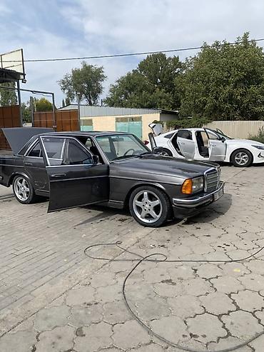 мерс 124 3 2: Mercedes-Benz W123: 1980 г., 2.8 л, Автомат, Бензин, Седан — 5