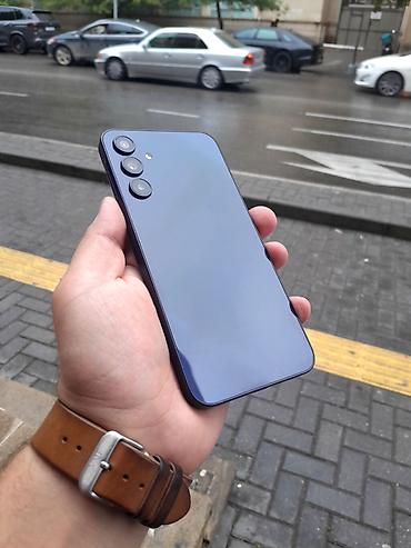 a 10 s: Samsung Galaxy A25, 128 GB, rəng - Qara, Zəmanət, Sensor, Barmaq izi — 1