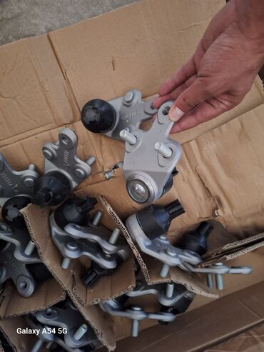 Digər avtomobil ehtiyat hissələri: BYD qin plus destroyer 05 modelleri ucun alt cawka amartizatr on -da lalafo.az — 30 Digər avtomobil ehtiyat hissələri: BYD qin plus destroyer 05 modelleri ucun alt cawka amartizatr on — 30