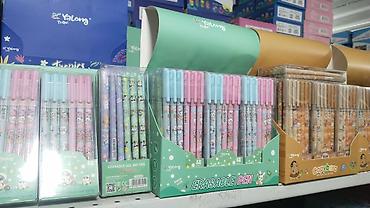 Канцтовары: Стеряемые гелевые ручки и наборы фломастеров Yalong - Фломастеры — 3