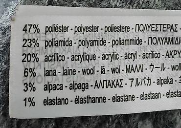 tifani dzemperi: Zara džemper, siva boja, ukrašen biserima (nijedan ne fali). Model sa — 5