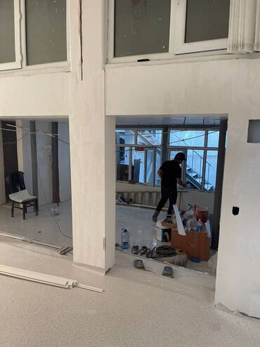 Digər kommersiya daşınmaz əmlakı: 28 may metrosunun yaxınlığında yerləşən ümumi sahəsi 105 kv,m — 3