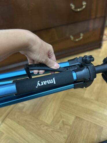 Другие аксессуары для фото/видео: Продаю ШТАТИВ прочный и практичный на железной ножках Штатив Jmary с — 25