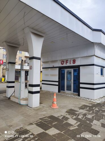 Kommersiya daşınmaz əmlakının satışı: Satış: RN Oil yanacaqdoldurma məntəqəsi kompleksi. Qiyməti razılaşma — 3