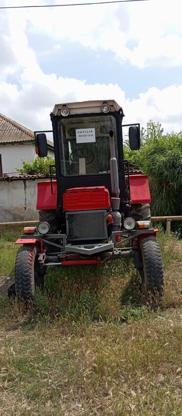 1221 traktor: Traktor TRAXDR, motor 1.9 l, İşlənmiş