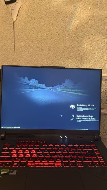 notebook altlığı: Rog strix g16 seriyasindandir. rtx 4050 gb 1920x1200 ekran. 512 gb ssd