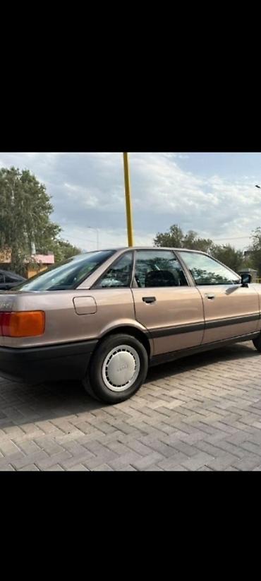 byd e9 1: Audi 80: 1987 г., 1.8 л, Механика, Бензин, Седан — 4