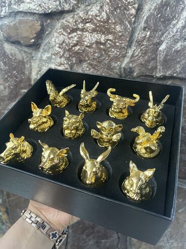 Другие товары для кухни: • Набор рюмок в подарочной коробке: • 12 стопок-перевертышей (знаки at lalafo.kg — 6 Другие товары для кухни: • Набор рюмок в подарочной коробке: • 12 стопок-перевертышей (знаки — 6