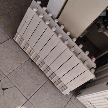 Radiatorlar: Seksiyalı Radiator Alüminium