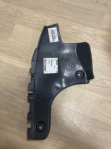 argb controller: Уплотнитель расширителя крыла задний левый Lexus NX — 1