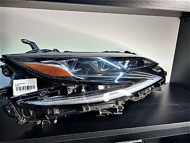 Системы освещения: Передняя правая фара Lexus Б/у, Оригинал — 2