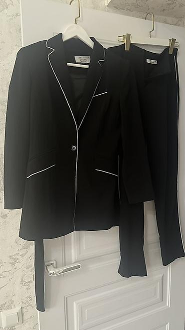 Пальто: Женские Вещи, новые и б/у, покупала в Италии и Дубаи, размер s/m/l — 2