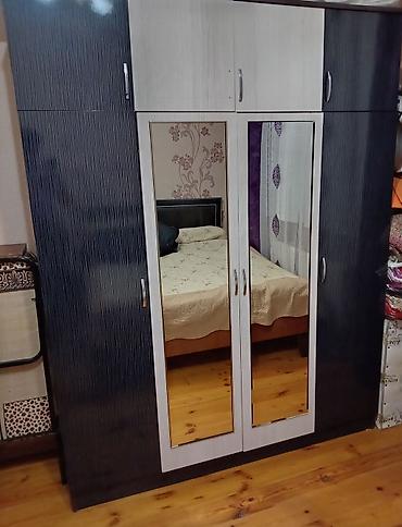 işlənmiş skaflar: İşlənmiş, 3 qapılı, Güzgülü, Açılan, Düz dolab — 5
