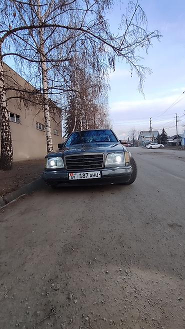 Daimler: Daimler : 1992 г., Механика, Седан — 2