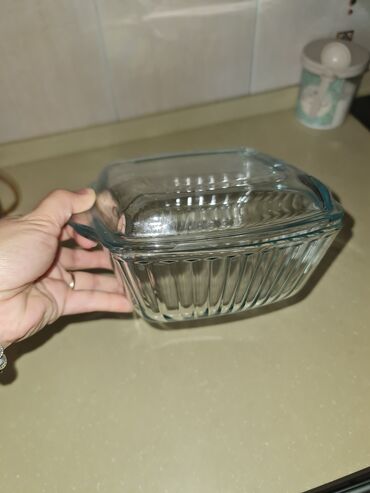 одноразовые посуда: Форма прямоугольная для запекания блюд. Стеклянная посуда очень удобна