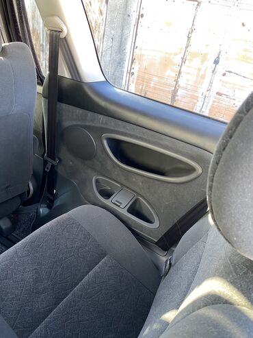 Toyota: Toyota Estima: 2003 г., 2.4 л, Автомат, Бензин, Минивэн — 24