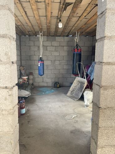 Продажа домов: Дом, 250 м², 7 комнат, Собственник — 3