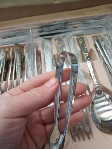 Süfrə ləvazimat dəstləri: Paslanmayan poladdan stolüstü dəst – futlyarlı - Komplekt: bıçaq — 12