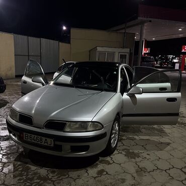 Mitsubishi: Mitsubishi Carisma: 2002 г., 2 л, Механика, Дизель, Хэтчбэк