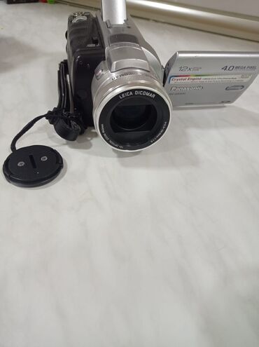 Panasonic video kamera gümüşü