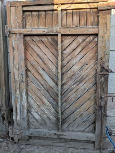 двери деревянные бу: Ворота